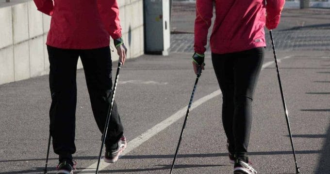 nordic walking 1369306 1280