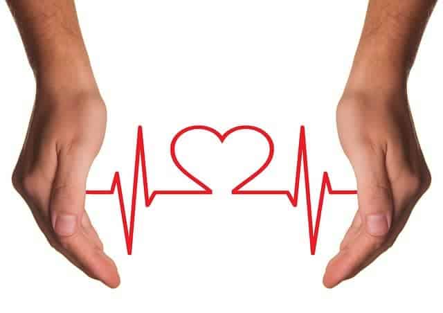 Figure EKG between the hands