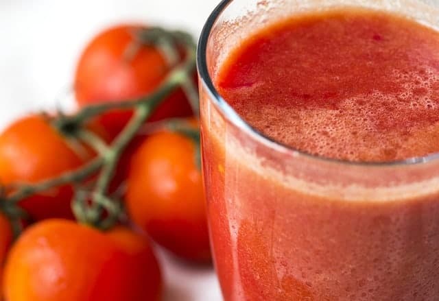 Tomato cocktail