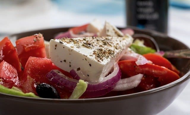 Salad with feta cheese
