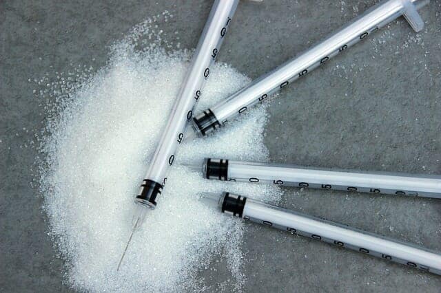sugar spikes and insulin syringes